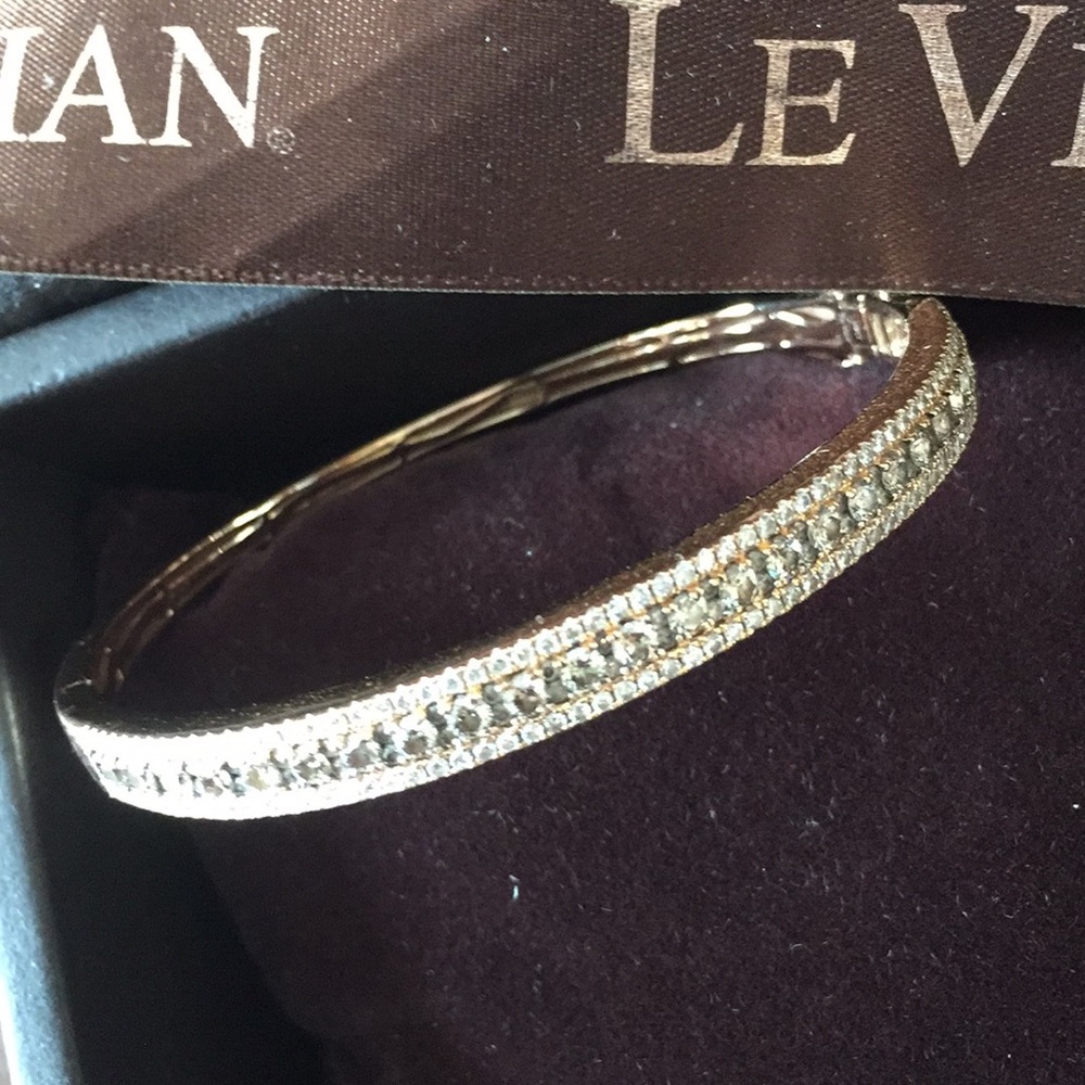 🌹LeVian Contour - 18k solid rose gold chocolate Diamond bangle